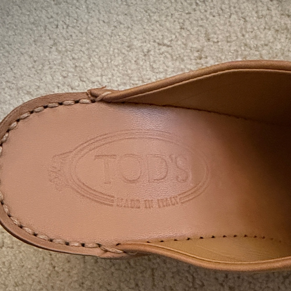 Tod's Tan Leather Heeled Mules - Picture 2 of 8